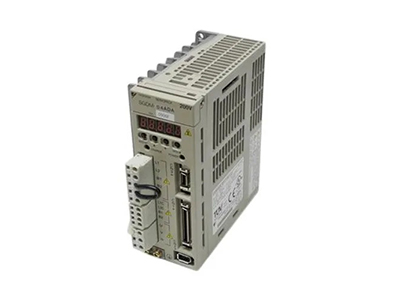 Yaskawa SGDM-04ADA